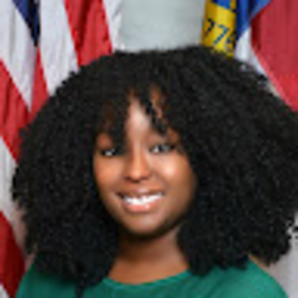 Meet your Posher, Jamilika